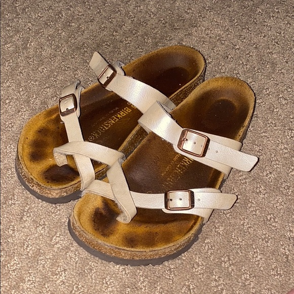 Mayari Birkenstock’s in Graceful Pearl White - Picture 1 of 3